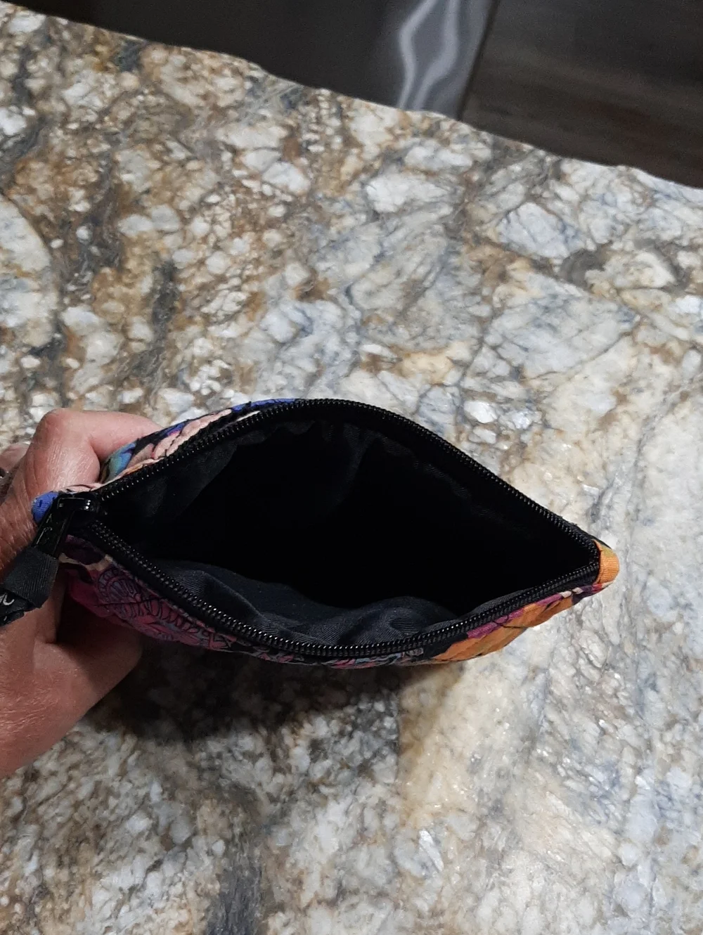 NWOT!❤️ VERA BRADLEY Cosmetic Case